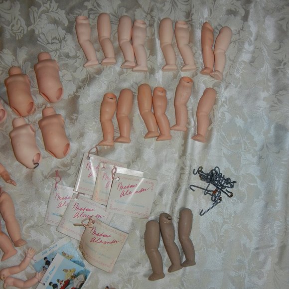 8" Wendy Madame Alexander doll Body torso arms legs replacement or… - Picture 4 of 4